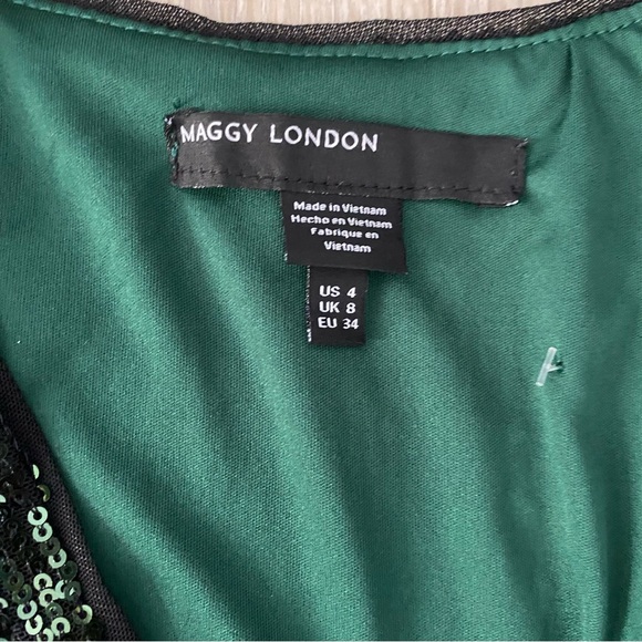 Maggy London Emerald Sequin Jumpsuit Sz 4 - Picture 2 of 9